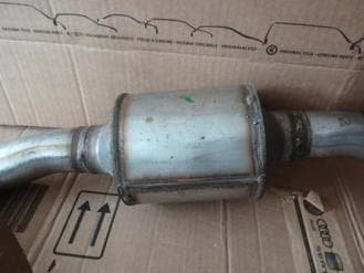 Катализатор от Audi - Volkswagen 7X0253101E 7X0131701B