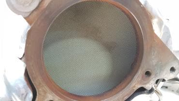 Катализатор от Dacia - Renault 208A02747R