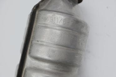 Катализатор от Porsche 93011323009