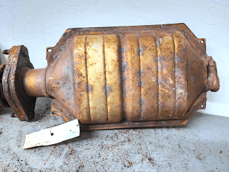 Катализатор от Ford 8E53-5E212-AA №2