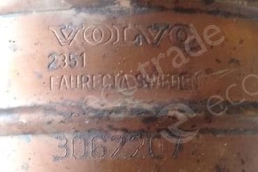 Катализатор от Volvo 30622077