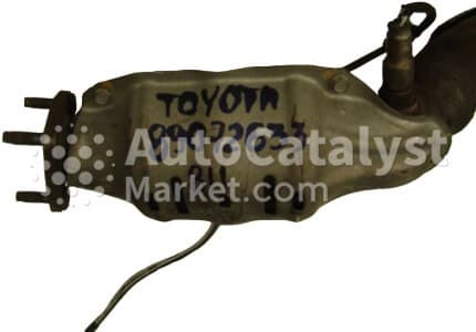 Катализатор от Toyota 89072633