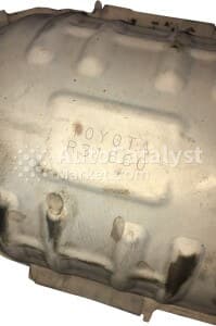 Катализатор от Toyota, Lexus R31660