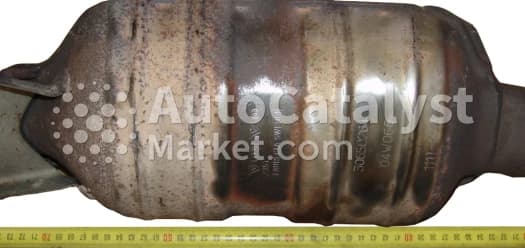 Катализатор от Volvo 30650264