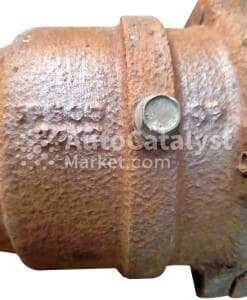 Катализатор от Toyota, Nissan Q3 / UK / UK04040 on manifold