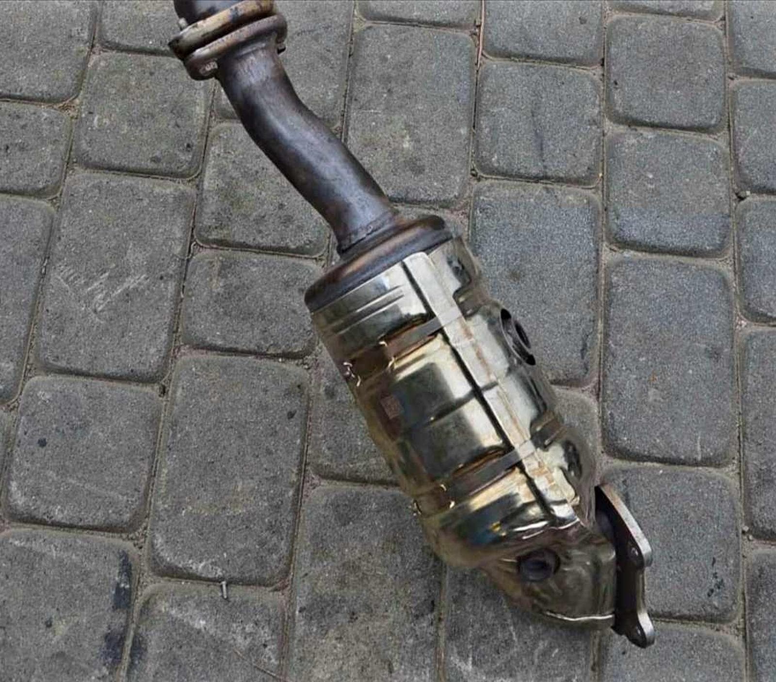 Катализатор CHRYSLER 68252389AG/CERAMIKA/XRF