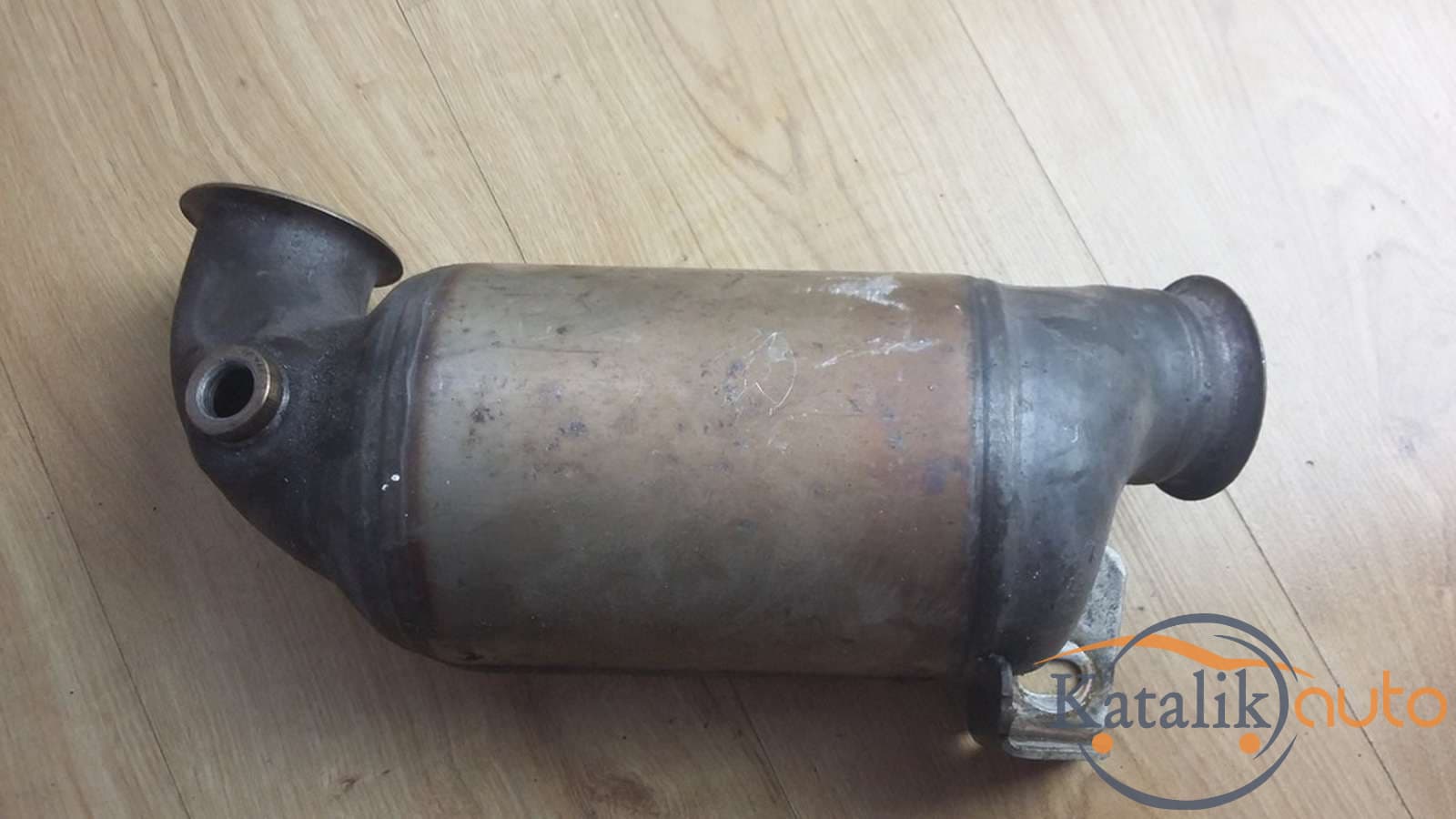 Катализатор от VOLKSWAGEN/AUDI/SKODA 7E0131690G/7E178BA/7E0254200E