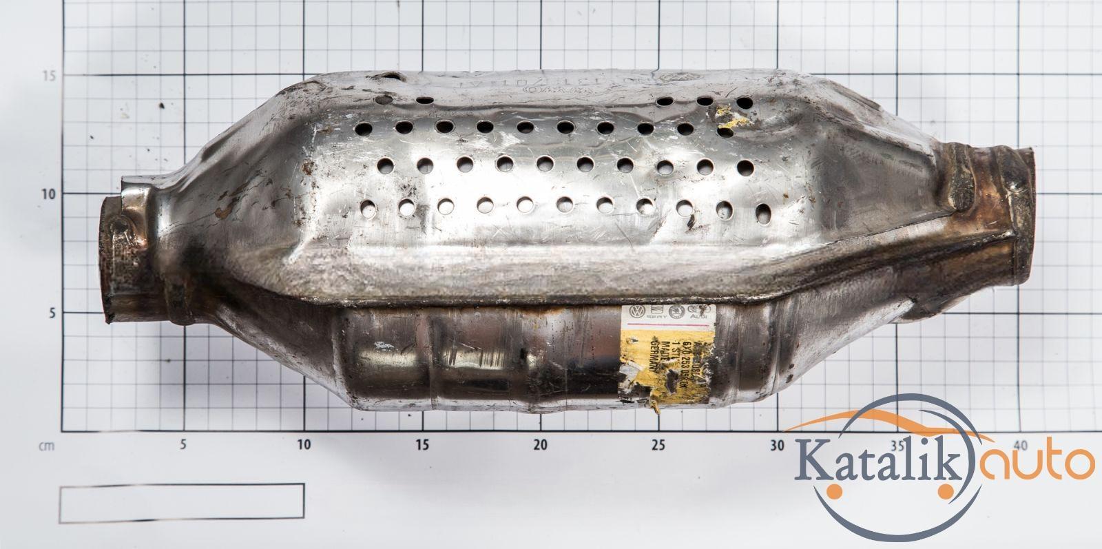 Катализатор от VOLKSWAGEN/AUDI/SKODA/SEAT 1J0178AADL/J/WWO GERMANY/STANDARD