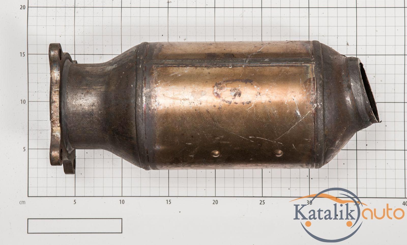 Катализатор от VOLKSWAGEN/AUDI/SKODA/SEAT 4F0131701EF/4F0178GB/1120908310000/CERAMIKA/XRF
