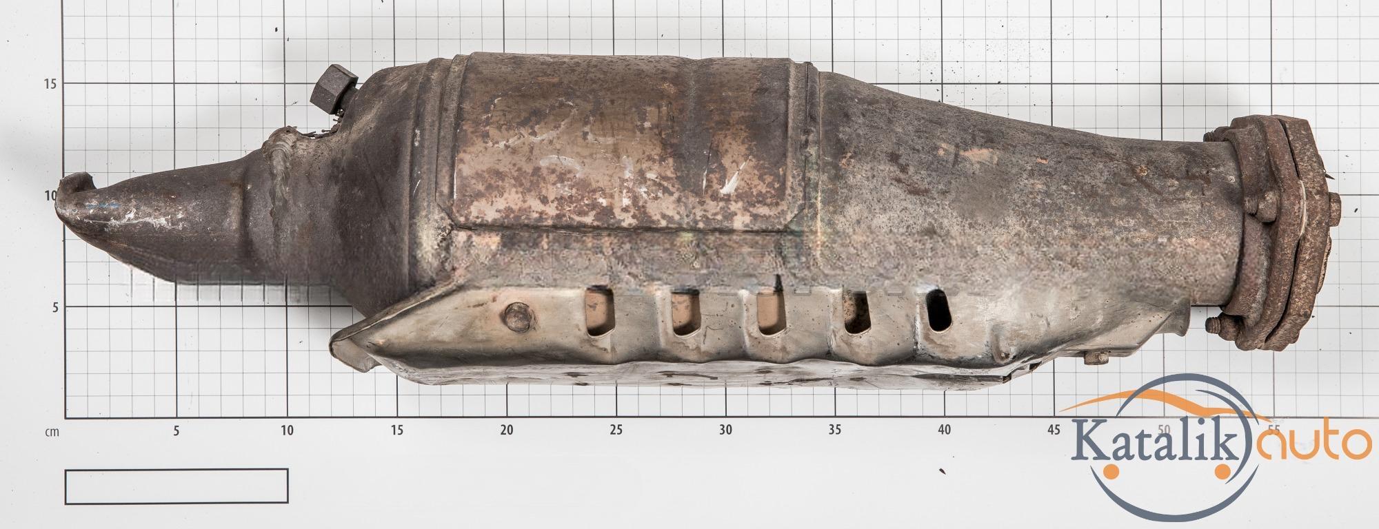 Катализатор от VOLKSWAGEN/AUDI/SKODA/SEAT 1H0131701M/METAL