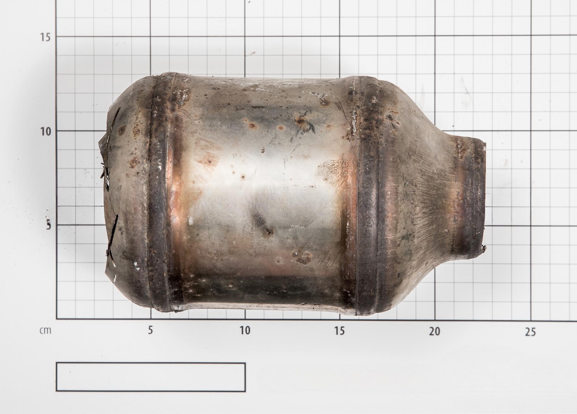 Катализатор от VOLKSWAGEN/AUDI/SKODA/SEAT 5Q0131701AS/5Q0178JB/CERAMIKA/XRF