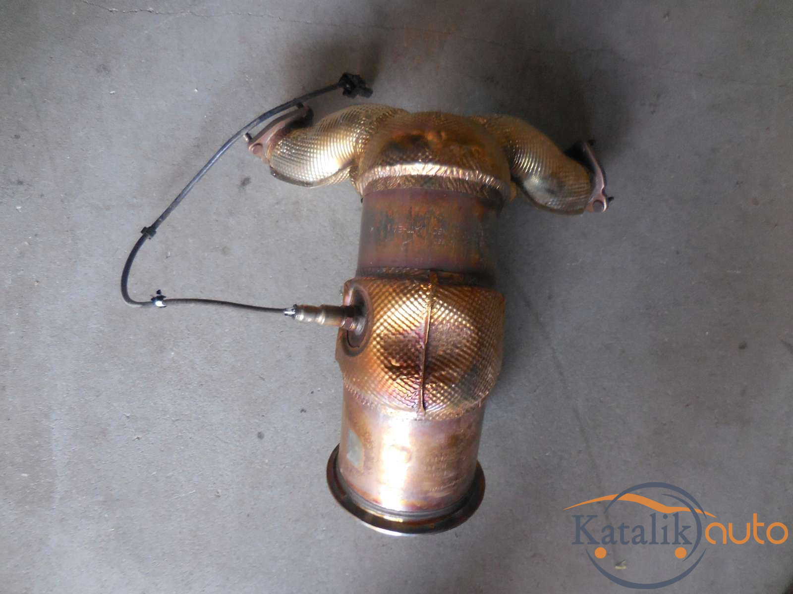 Катализатор от VOLKSWAGEN/AUDI/SKODA/SEAT 8W0131703AL/8W0166BC/8-07322.16/8W0131703AM/8W0178EB/8-07322.17