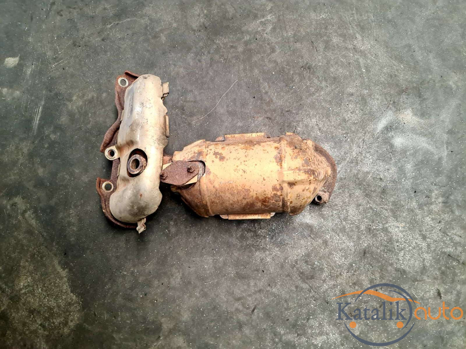 Катализатор от TOYOTA R20070/METAL